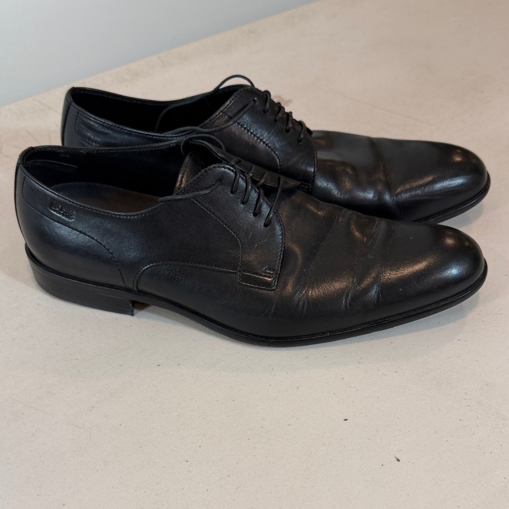Hugo Boss Made In Italy Black Leather Derby Oxfords